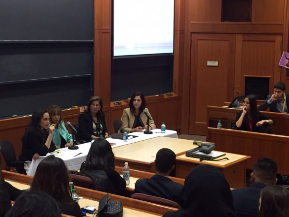 جلسة المرأة ودورها في اقتصاد العالم العربي، مؤتمر هارفرد العرب 2015 منظمة الجلسة: يندي وهبي، مديرة الجلسة: عرين شحبري، المشتركات: ماري نزال بطاينة، منى يحشوشي، ماجدة لبدي